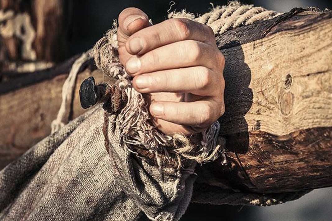 Sign-of-the-Times-Why-Jesus-Was-Temporarily-Removed-from-Easter-Message