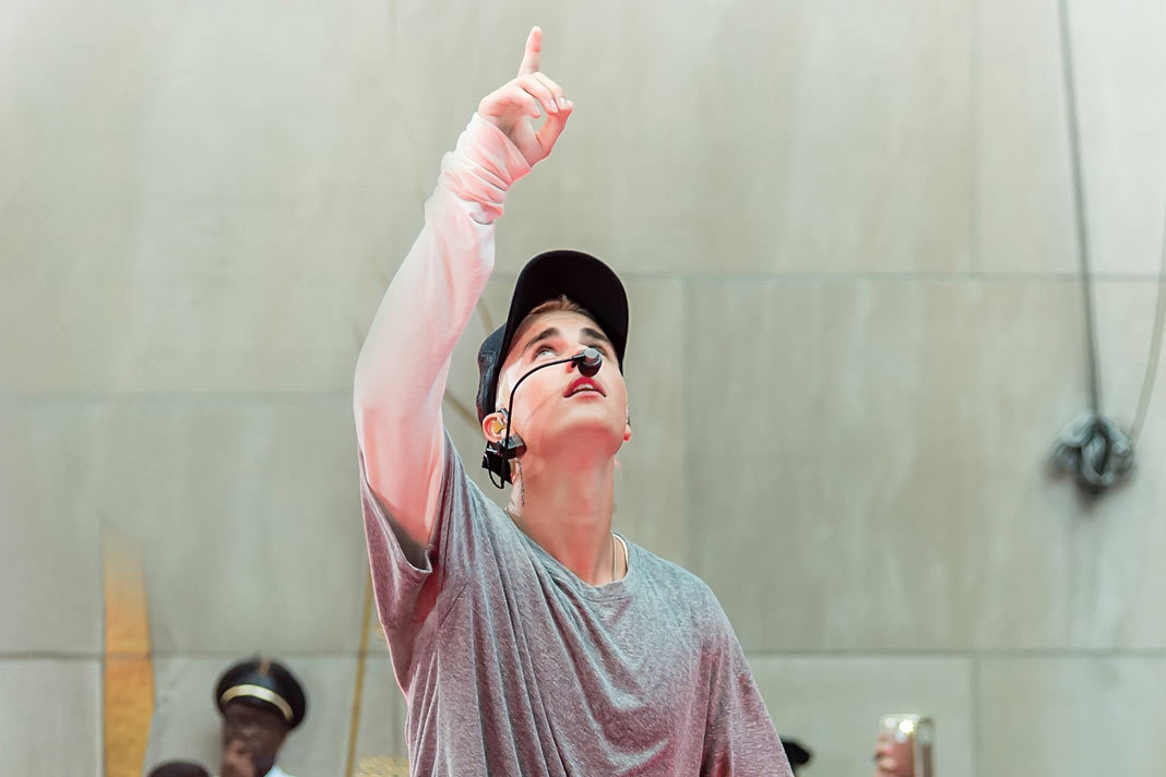 Gods-Love-Is-Reckless-and-He-Loves-You-Bieber-Leads-98-Million-Instagram-Followers-in-Worship