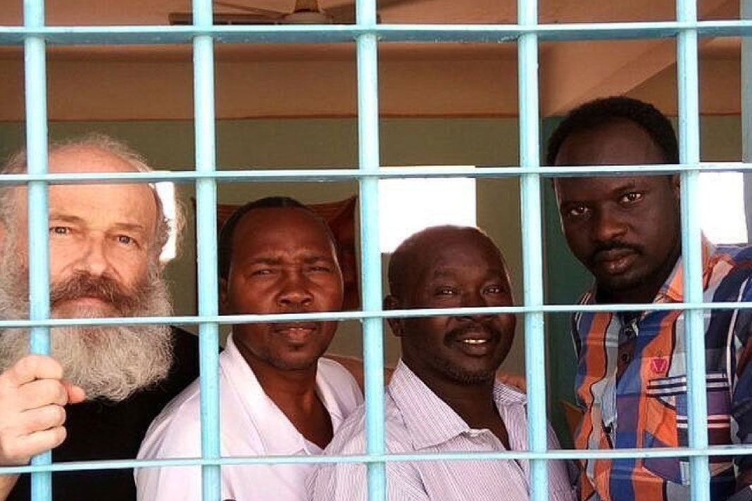 Missionary-Tortured-by-ISIS-Led-40-to-Christ