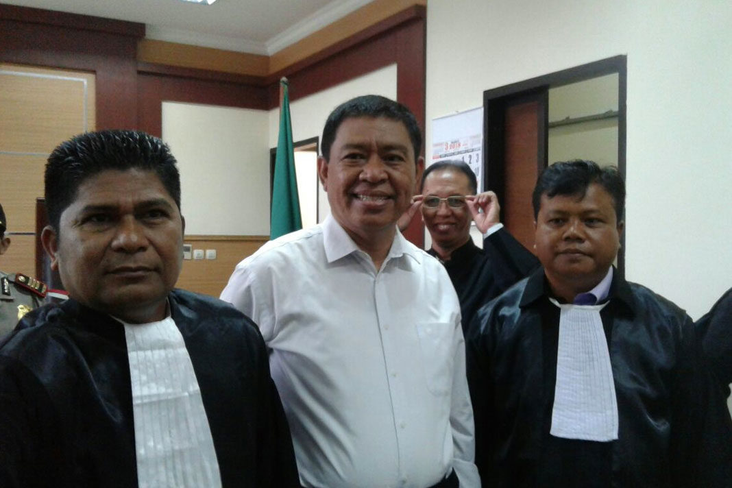 indonesian-pastor-sentenced-to-4-years-in-prison-for-evangelizing-to-muslim-cab-driver