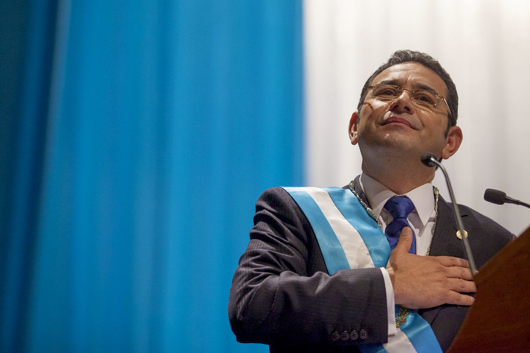 icej-delivers-cyrus-award-to-guatemala-president-jimmy-morales