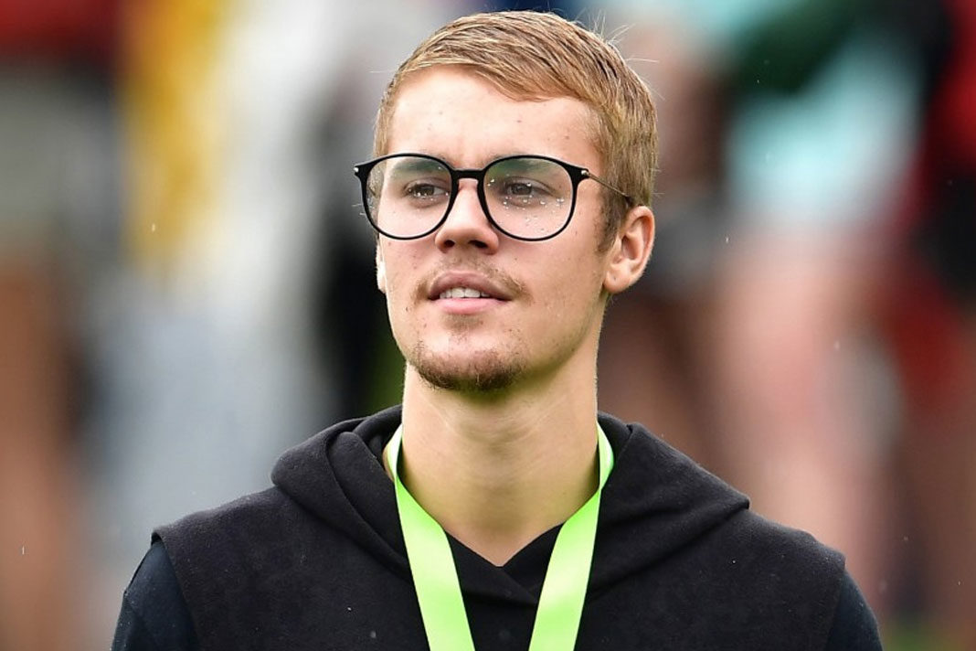 justin-bieber-invites-gay-fan-to-church-youre-more-than-welcome