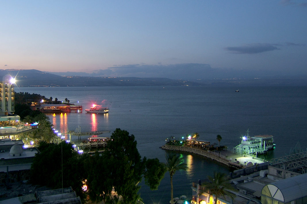2-syrian-rockets-said-to-land-in-sea-of-galilee-near-crowded-tourist-beach