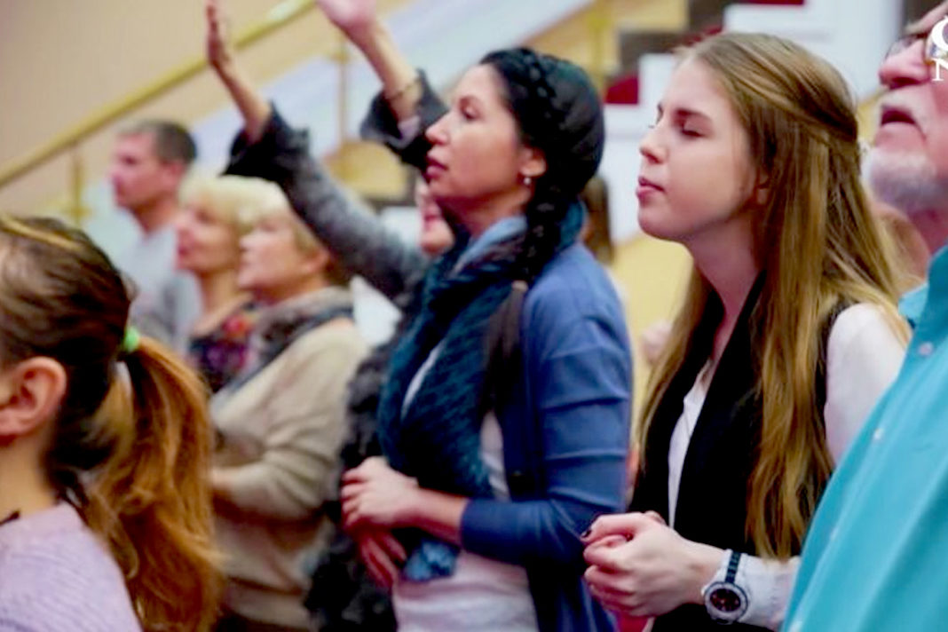 protestant-students-in-russia-deported-fined-for-worship-videos-in-anti-missionary-crackdown