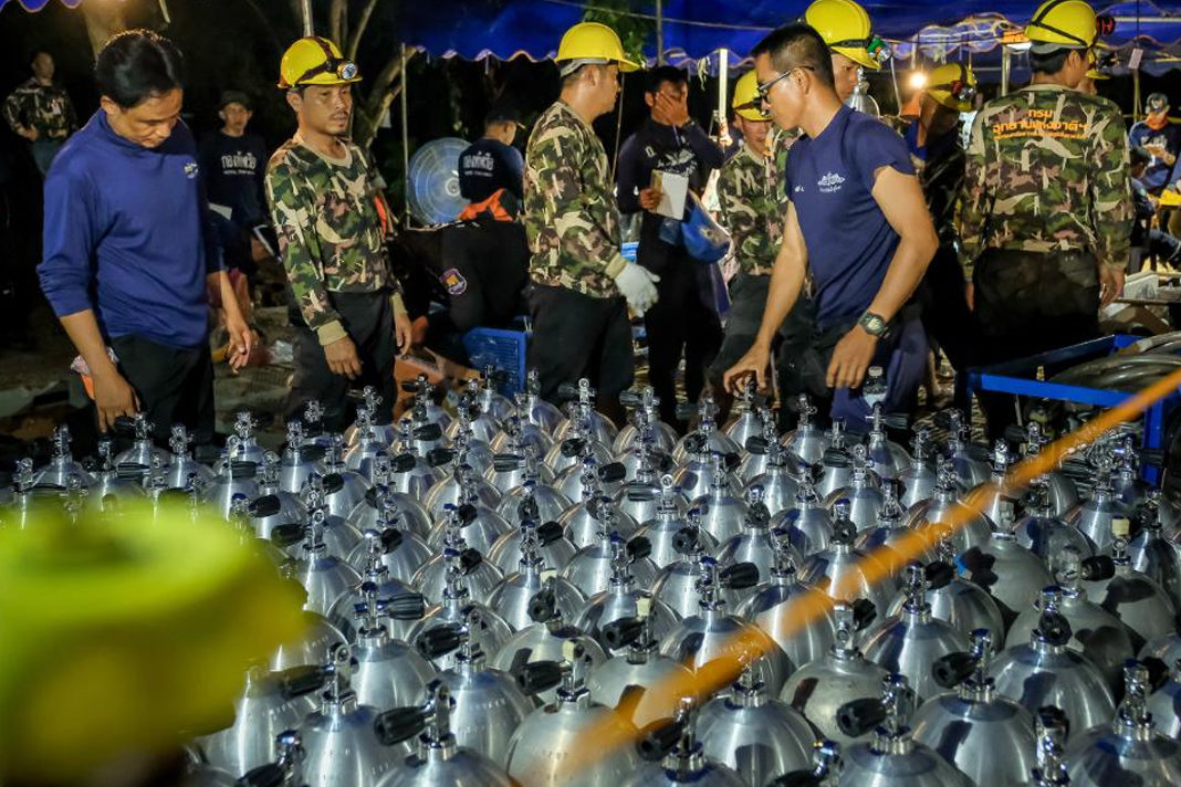 thai-cave-rescuers-face-race-against-time-as-oxygen-levels-drop