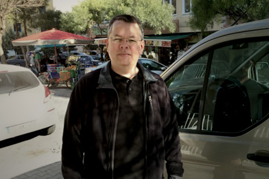 turkish-court-rules-to-keep-pastor-andrew-brunson-in-jail