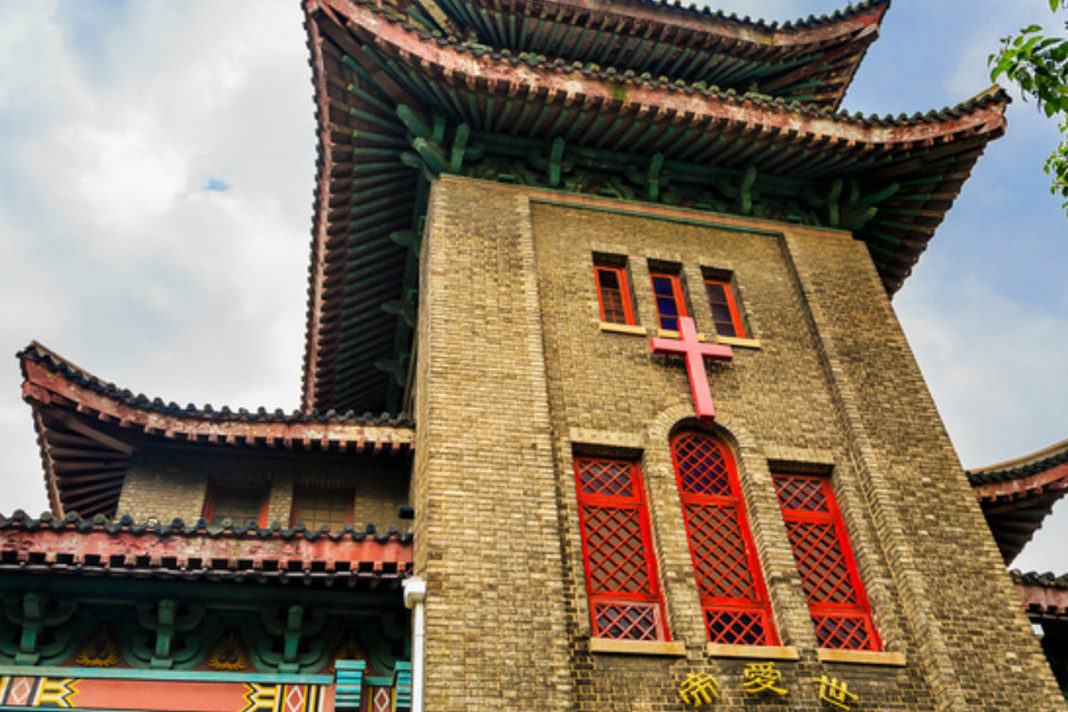 china-shutting-down-churches-seizing-bibles-in-ambitious-new-effort-to-eradicate-religion
