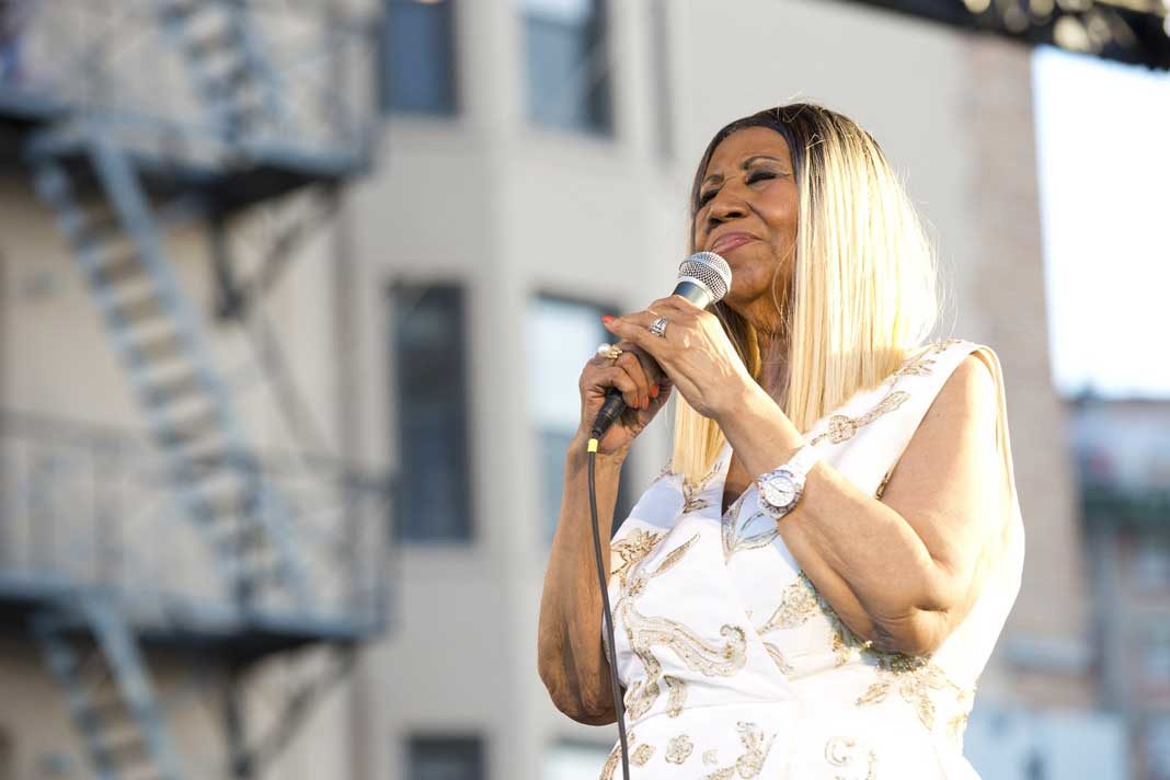 queen-of-soul-legendary-gospel-singer-aretha-franklin-dies
