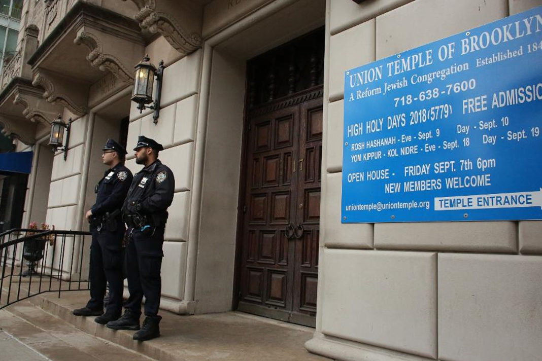 arsonist-sets-fires-at-7-brooklyn-synagogues-and-jewish-schools-nyc-councilman
