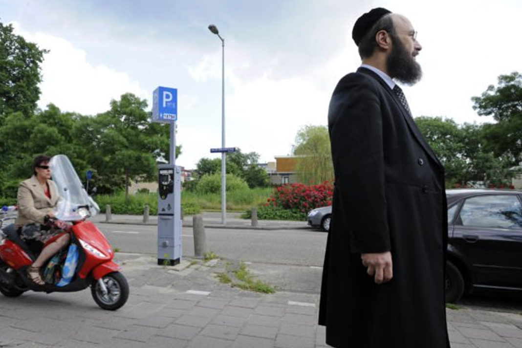 43%-of-Dutch-Jews-hide-their-identity