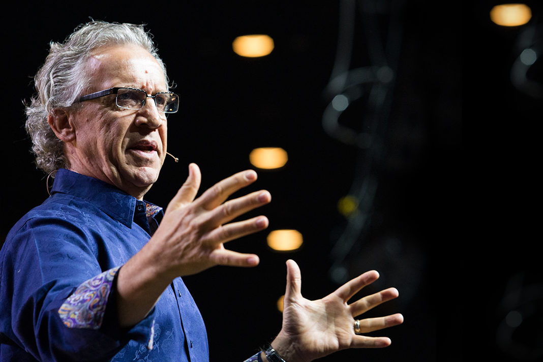 bill-johnson-if-your-prayers-arent-being-answered-thats-your-fault-not-gods