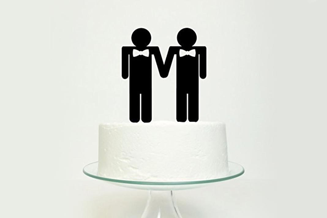 drc-judgment-doesnt-force-all-churches-to-marry-gays-but-sets-dangerous-precedent Cake with gay wedding topper