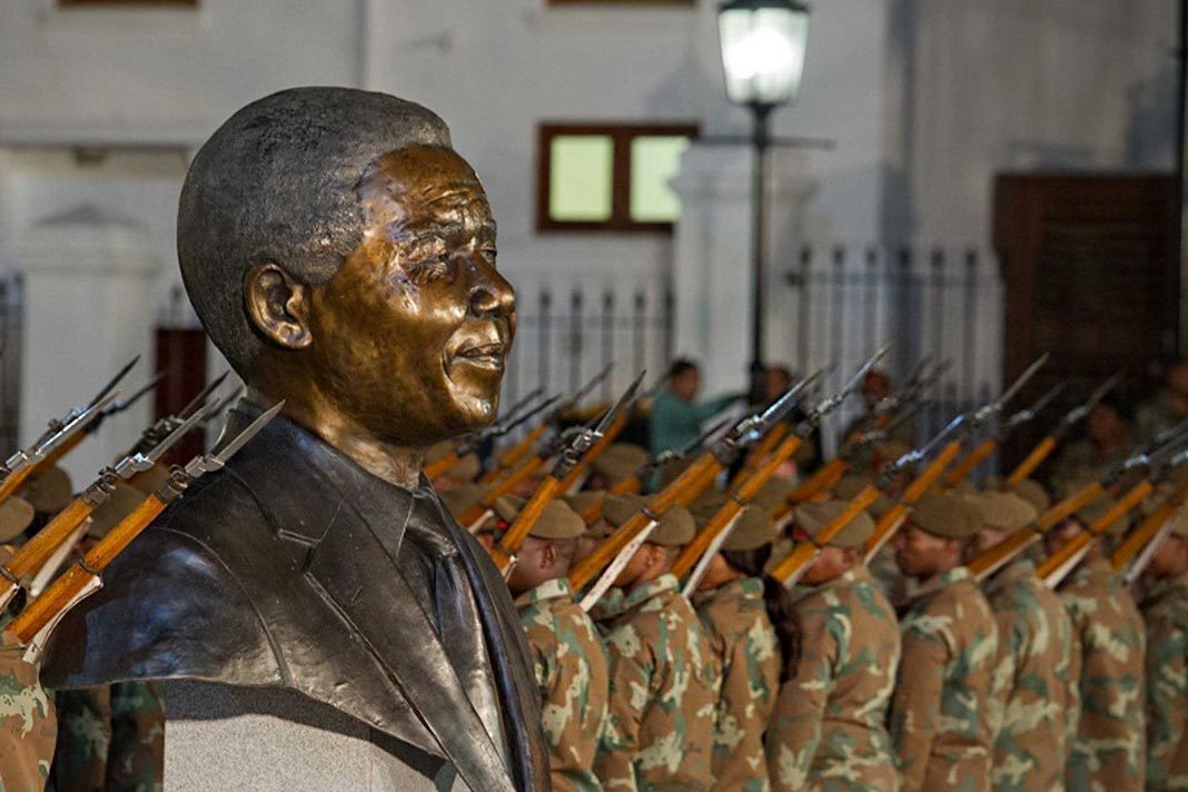 true-or-false-is-the-anc-preparing-for-war Mandela Statue
