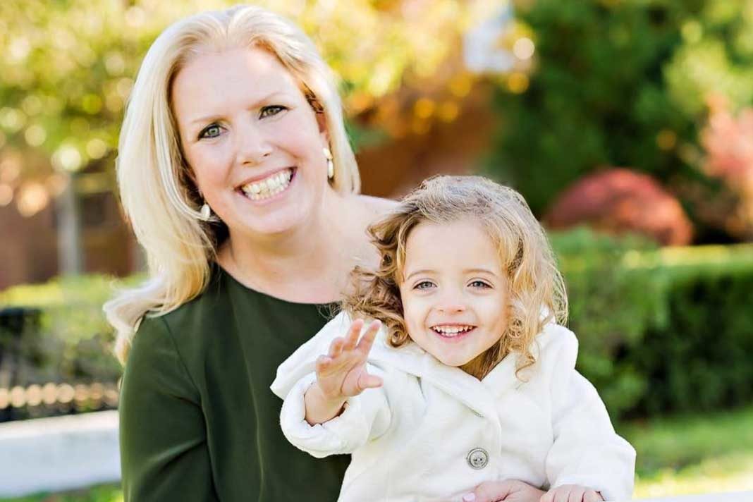 single-nurse-adopts-infant-with-no-hospital-visitors-for-5-months Liz Smith and Gisele