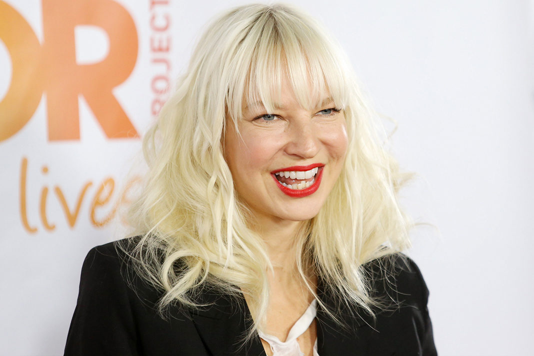 pop-star-sia-sings-gospel-remake-of-her-2013-hit-elastic-hearts Sia