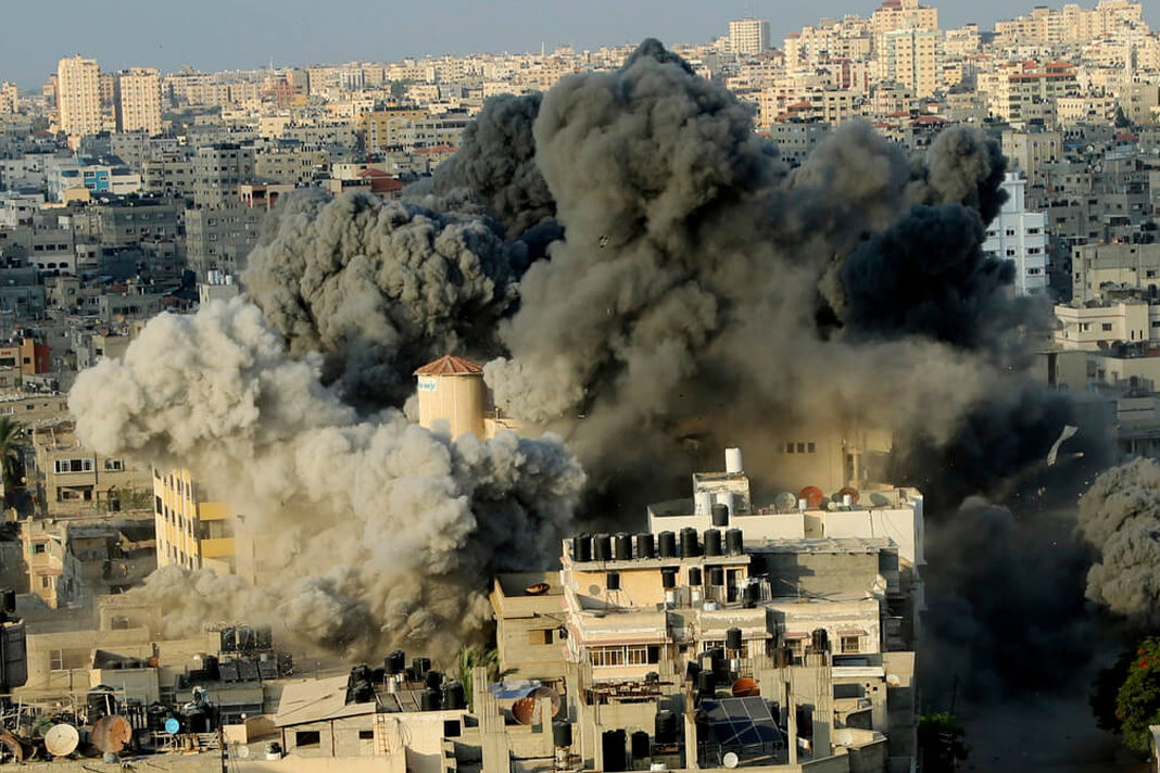Fires Ravaging Israel, Iraq and Syria