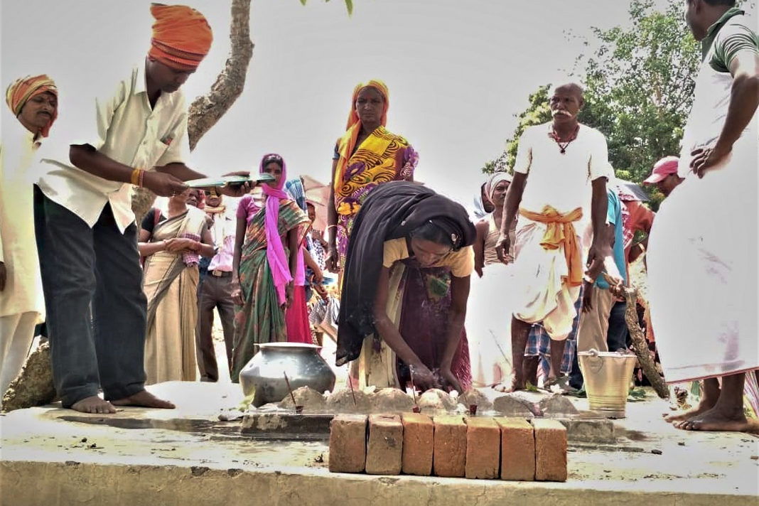 christians-forced-to-reconvert-banished-from-their-village-in-india Christian is forced to undergo “reconversion” rite to tribal religion in Mahuatoli village, Jharkhand state, India. / Morning Star News.