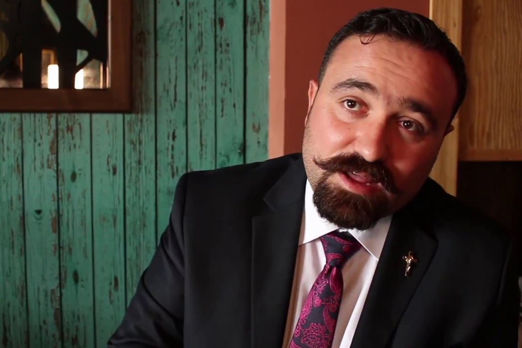 only-christian-in-kurdistan-government-cabinet-sworn-in-on-bible-that-was-burned-by-isis Ano Jawhar Abdulmasih Abdoka