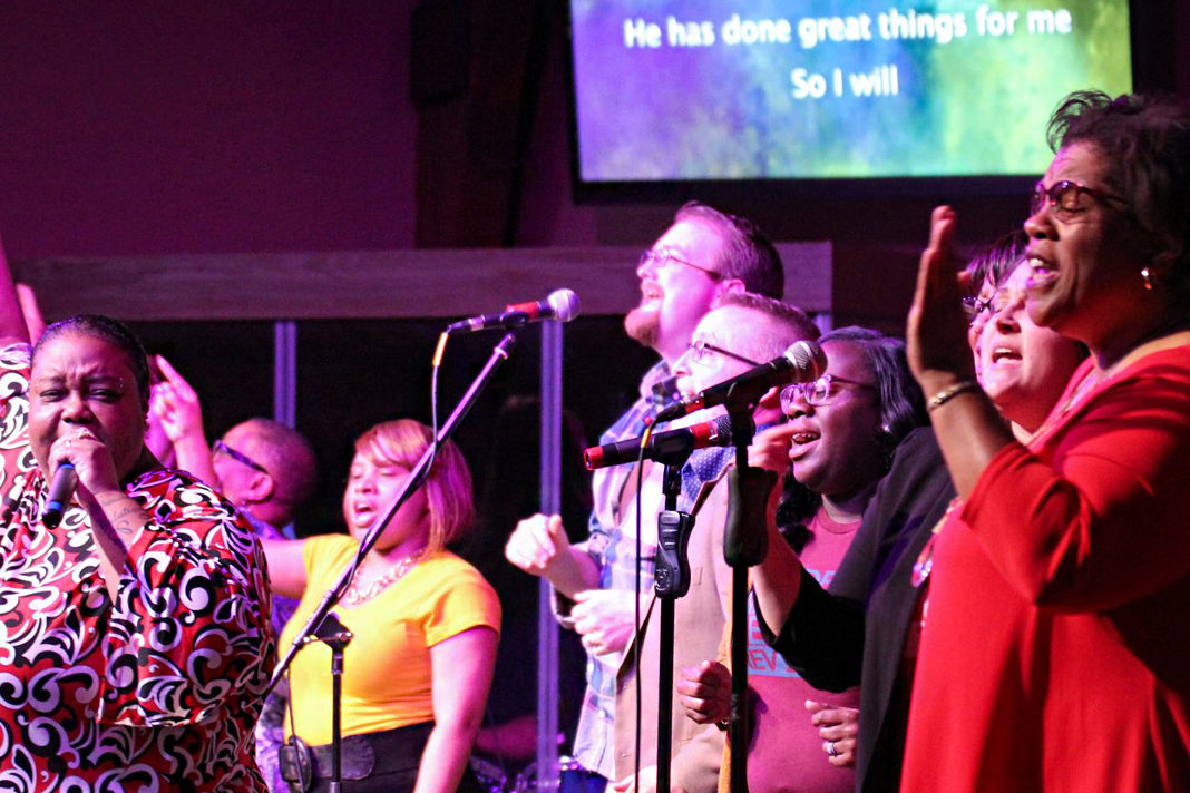 black-and-white-churches-merge-in-iowa-a-remarkable-example-of-christian-unity Church