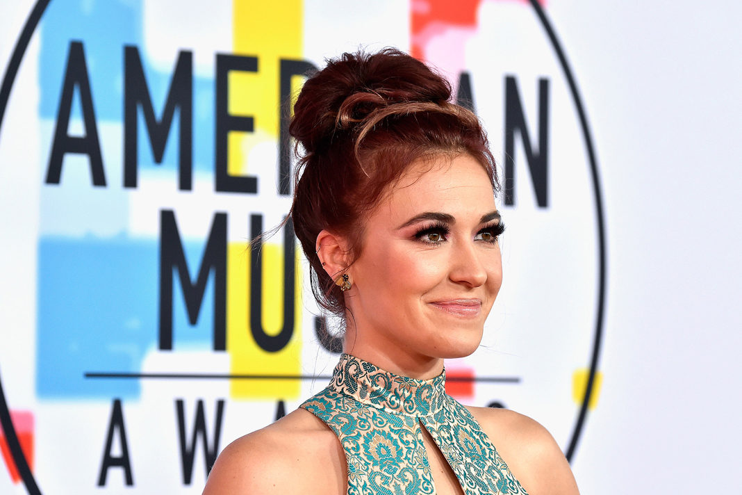 christian-artist-lauren-daigle-makes-music-history-with-look-up-child-releases-new-music-video Lauren Daigle