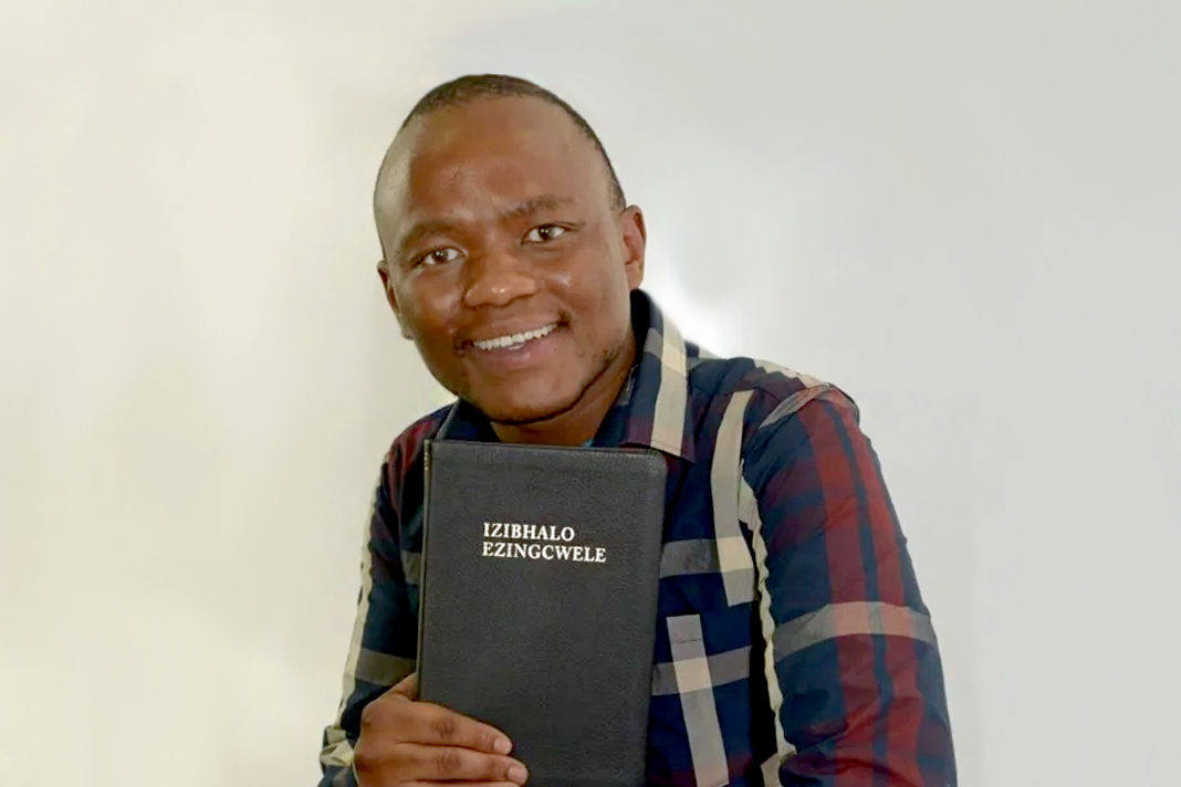 hero-petrol-attendant-on-the-gift-that-changed-his-life-a-bible-in-his-mother-tongue Nkosikho Mbele