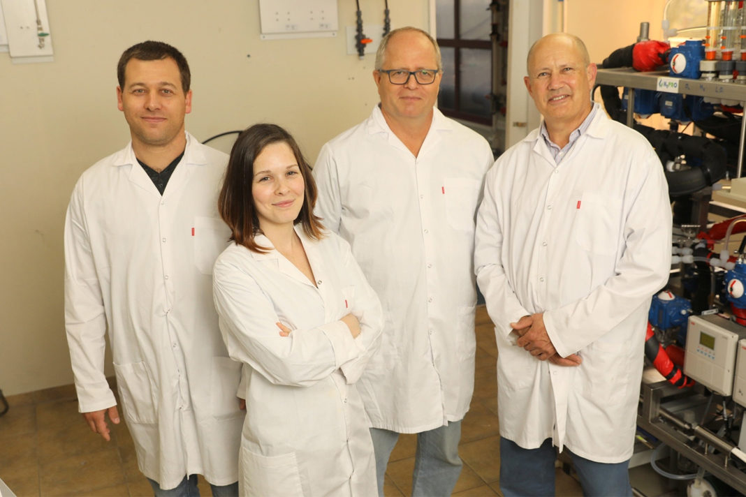 israeli-breakthrough-could-turn-hydrogen-into-the-fuel-of-future From left, Dr. Hen Dotan , Avigail Landman, Prof. Avner Rothschild and Prof. Gideon Grader at H2Pro in Caesarea. Photo by Chen Galili/Technion