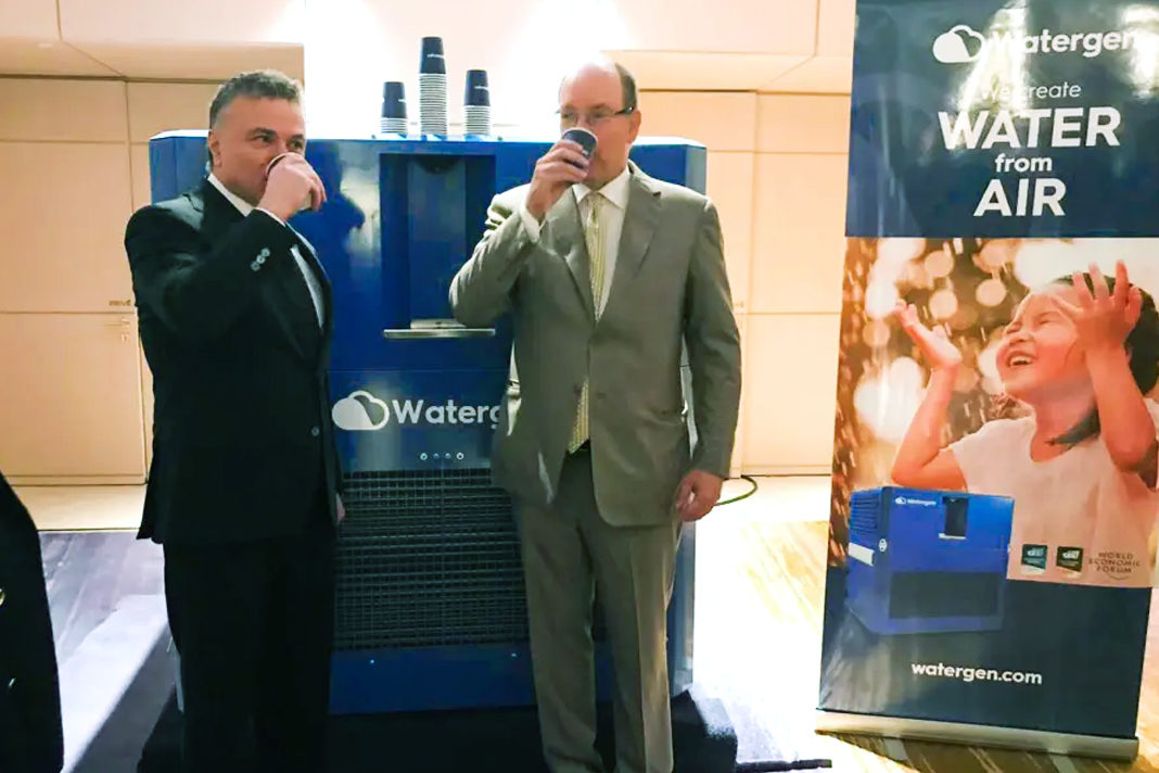 Monaco’s Prince Albert II and Watergen President Michael Mirilashvili drinking water from a Watergen machine in Monaco