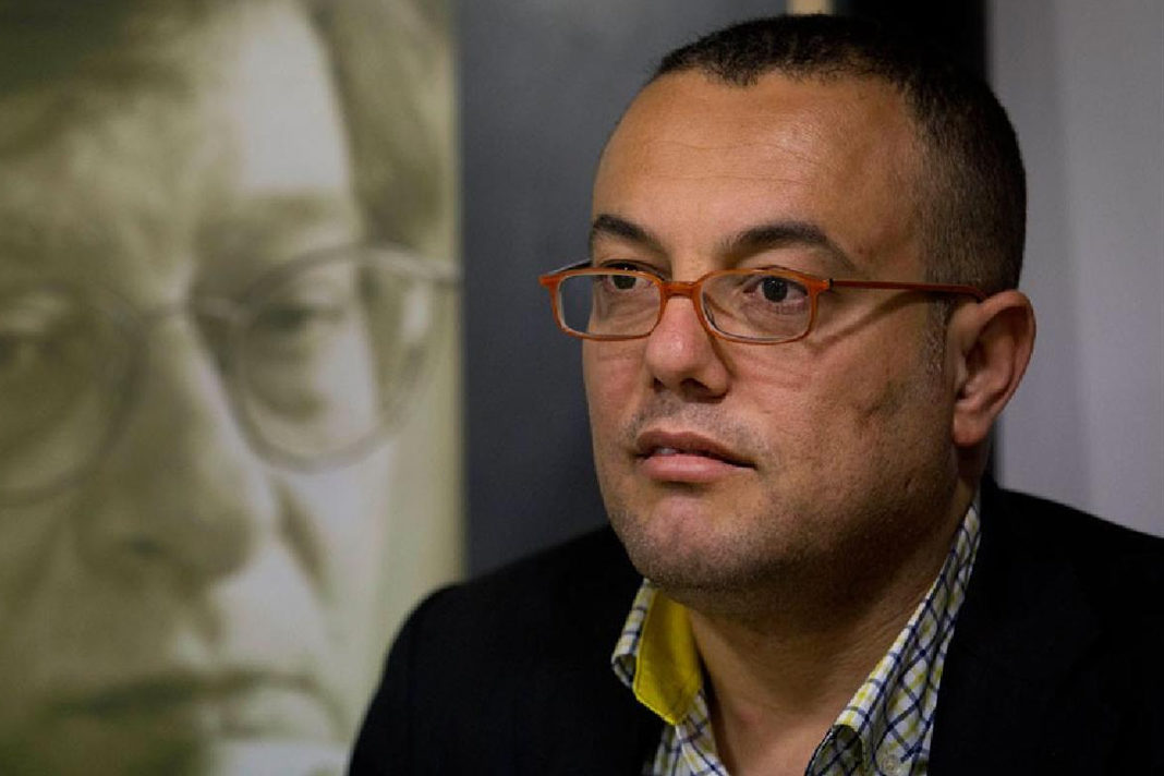 watchpalestinian-minister-shamelessly-liesno-proof-of-jewish-history-in-land-of-israel Palestinian Authority’s Minister of Culture Atef Abu Saif