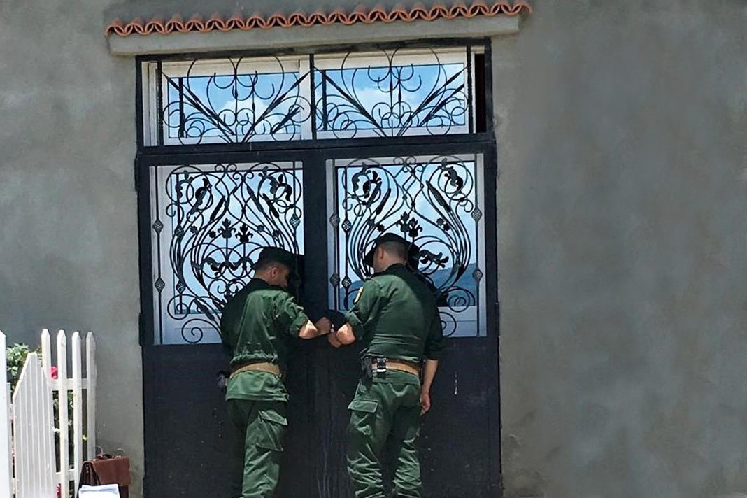 Algerian-Authorities-closing-Church Algerian Authorities closing Church