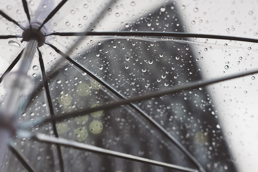 early-rain-brings-water-to-central-israel Rain