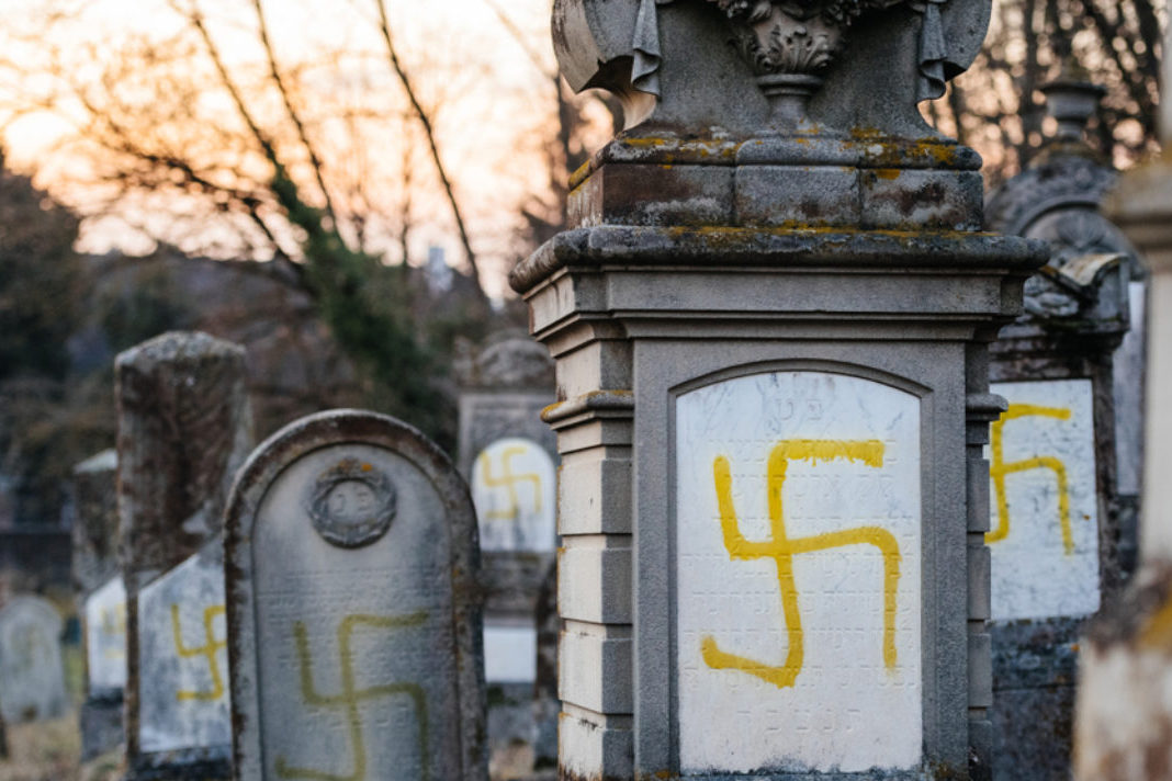 australia-faces-alarming-30-surge-in-anti-semitism swastika on grave stones