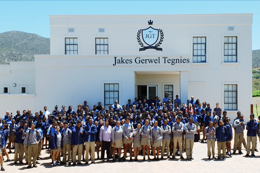 christians-transforming-community-through-education