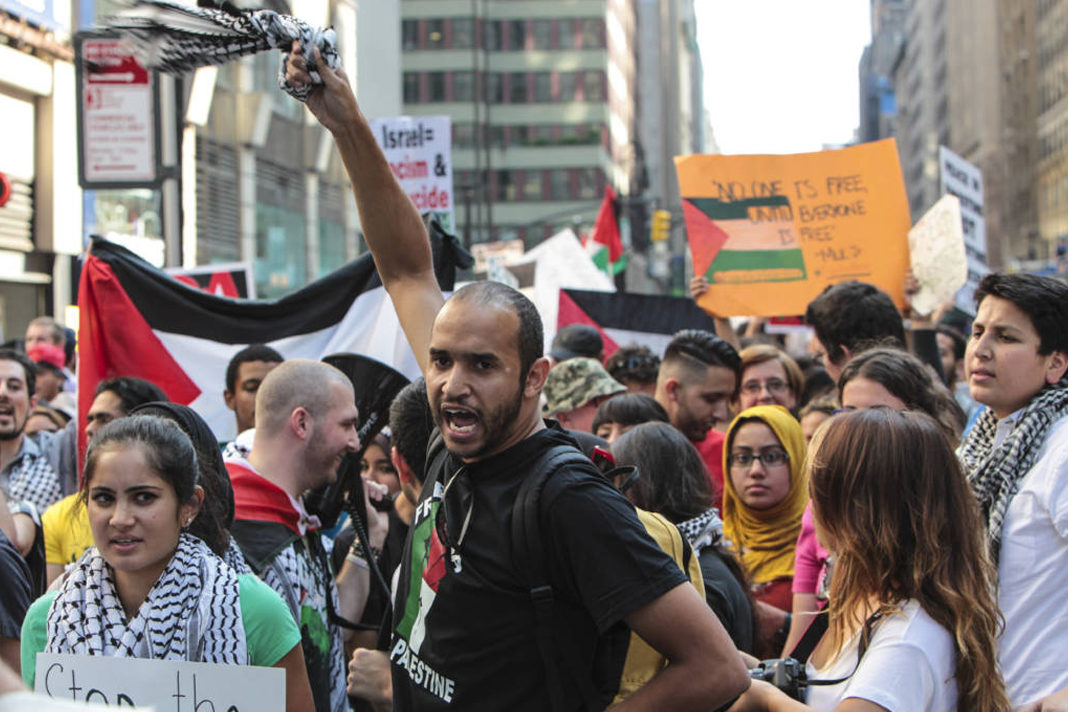 watch-protesters-demand-intifada-israels-destruction-in-times-square Protesters Demand Israel’s Destruction in Times Square