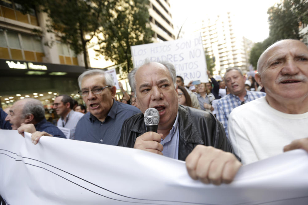 thousands-march-in-spain-against-comprehensive-sex-education
