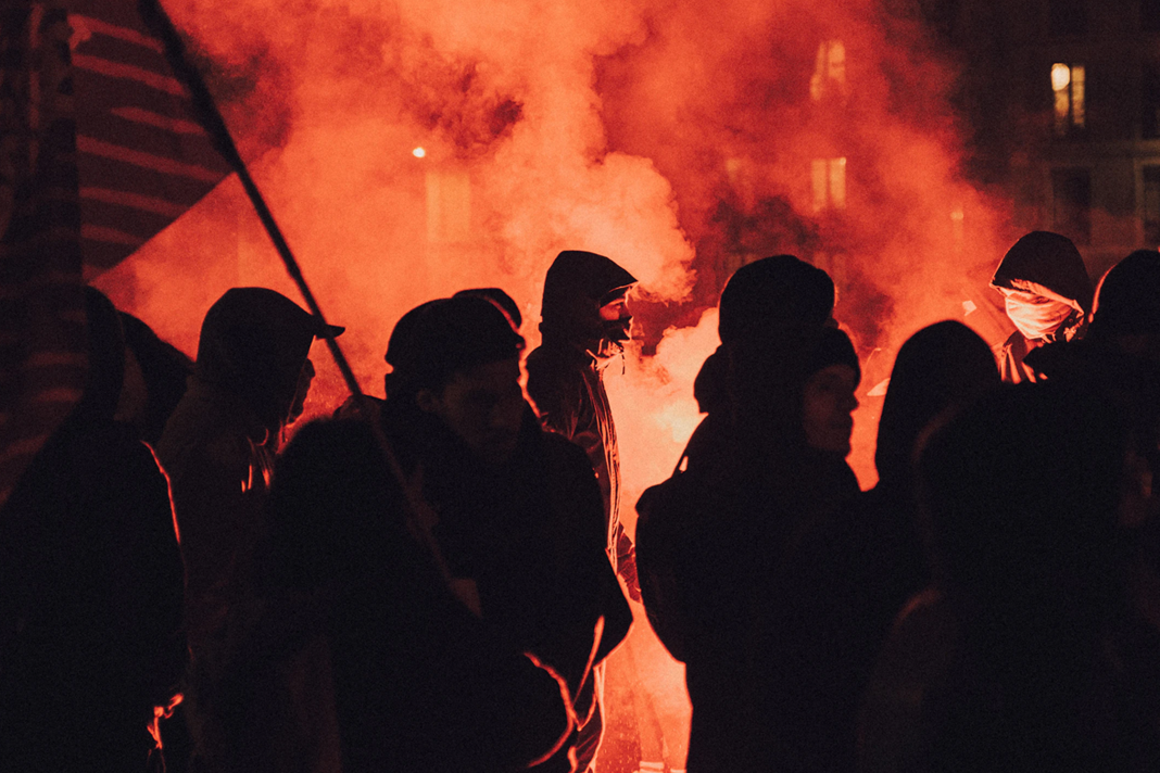 catastrophic-2020-is-no-coincidence-bestselling-author-unlocks-ancient-mysteries-in-harbinger-ii protest Grenoble, France