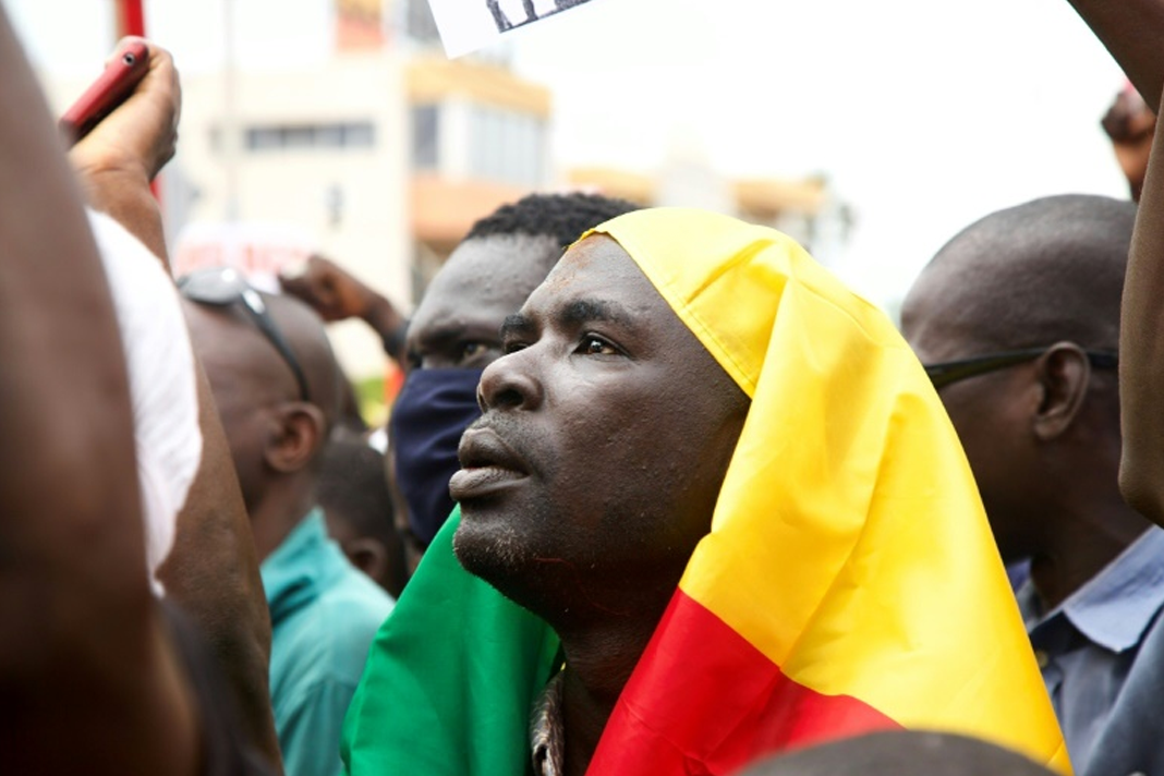 mali-churches-have-been-asked-to-mediate-at-various-points After a failed consultation attempt, the military junta continues to meet with different groups in the country, including religious leaders. / Twitter Mvu e Khama.