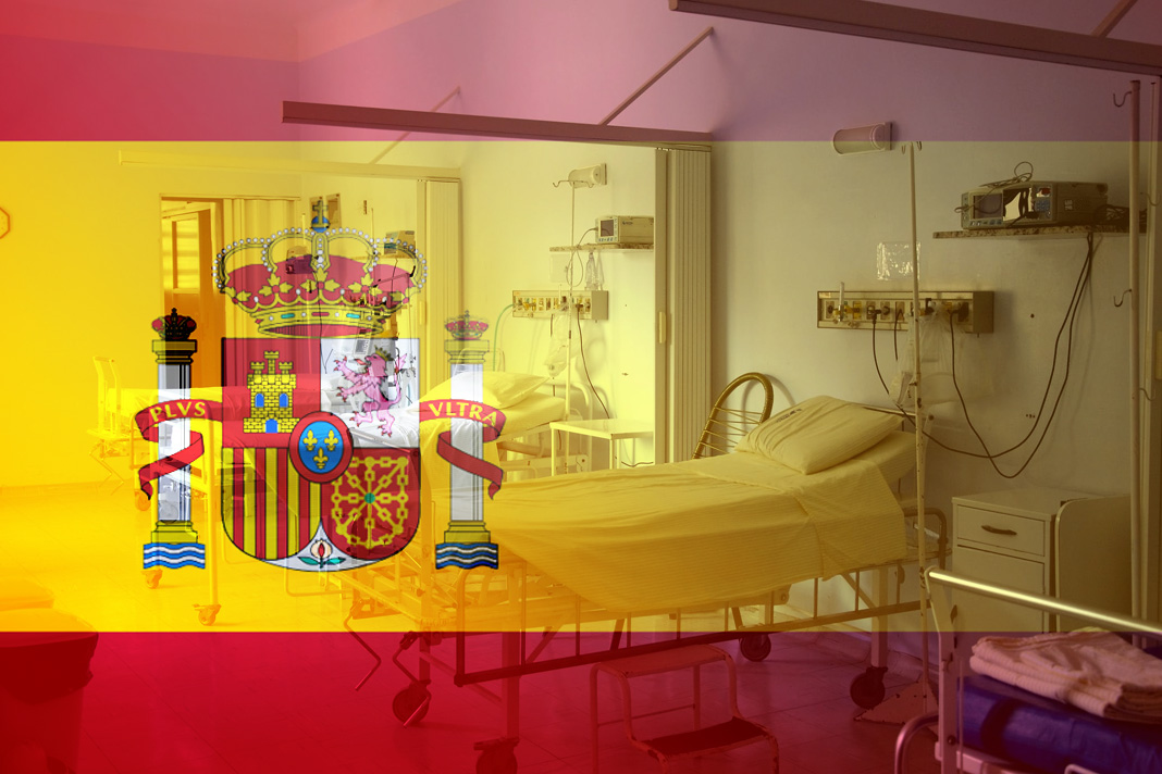 spanish-medical-institutions-criticize-the-approval-of-the-euthanasia-law Hospital and Spanish Flag