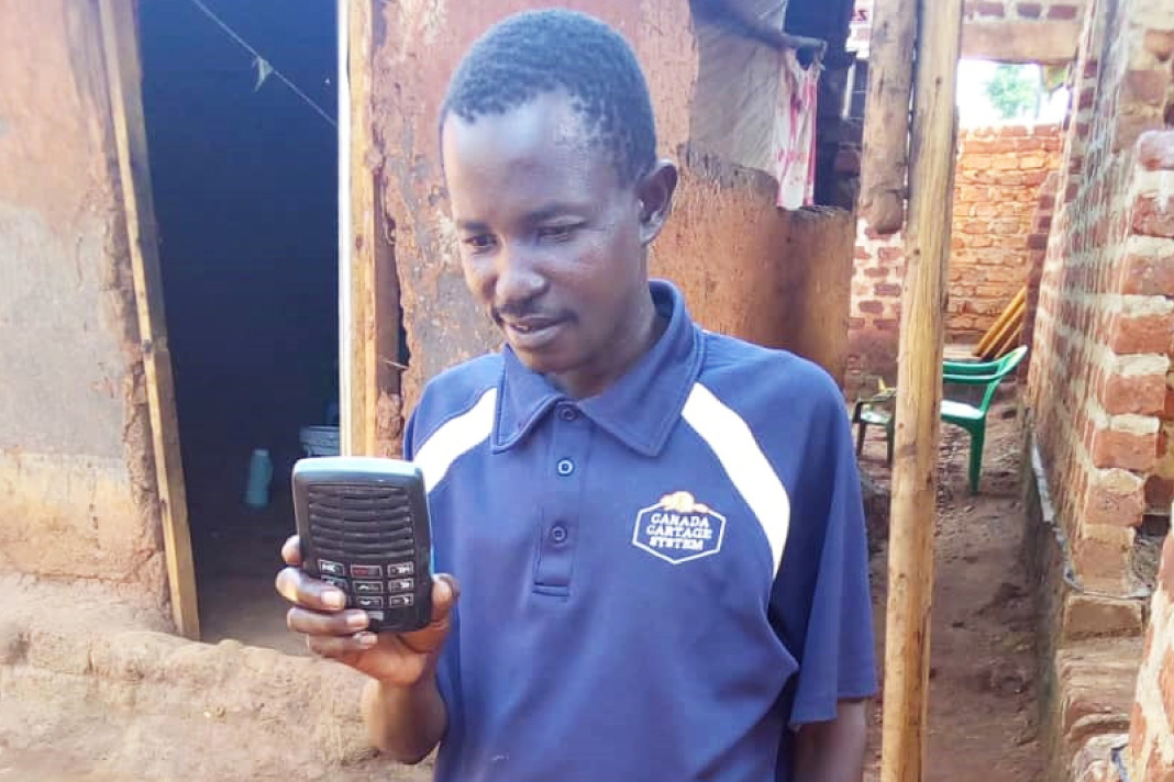 Listener with an audio player