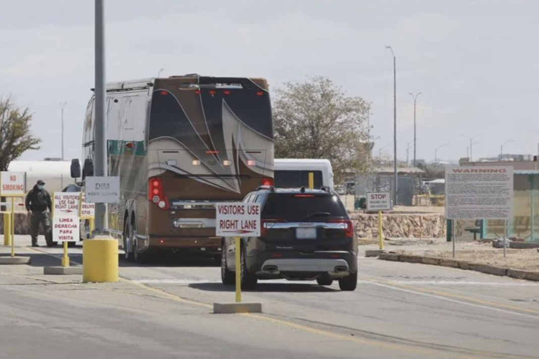 justin-bieber-visits-california-state-prison-los-angeles-county-to-support-faith-based-programs YouTube screenshot/ET Canada