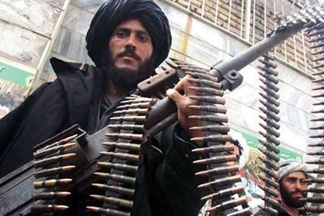 chaos-ensues-as-thousands-flee-afghanistan-after-taliban-takeover Taliban