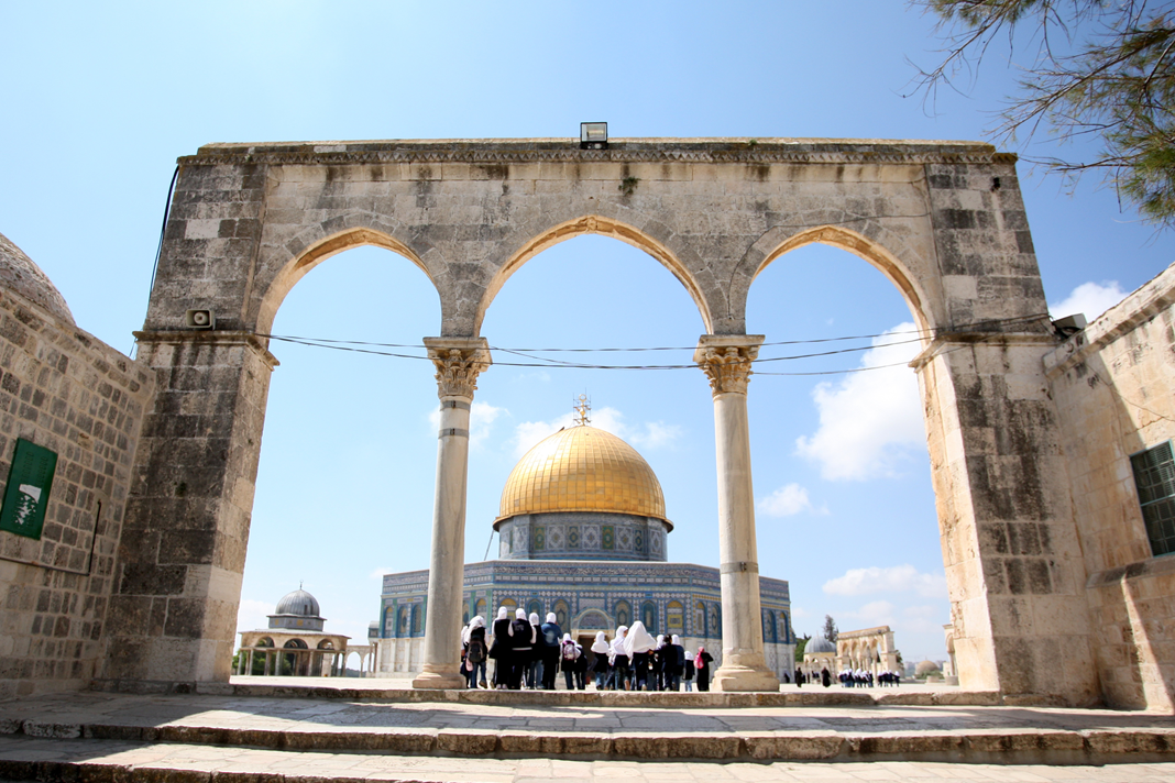 israeli-minister-vows-to-continue-ban-on-jewish-prayer-on-temple-mount Dome of the Rock, Temple Mount