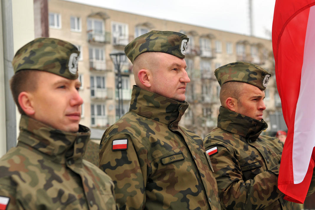 poland-sees-migrant-border-surge-accuses-belarus-of-state-terrorism 4th ID Soldiers formally welcomed into Poland