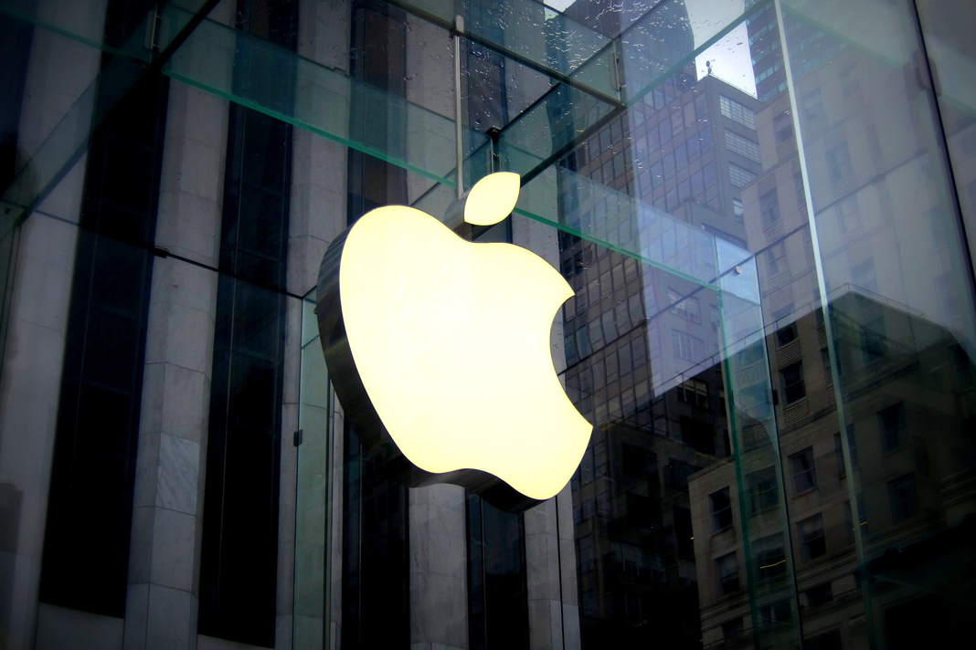 popular-bible-quran-apps-deleted-from-apples-chinese-app-store-after-government-pressure-report Apple Building