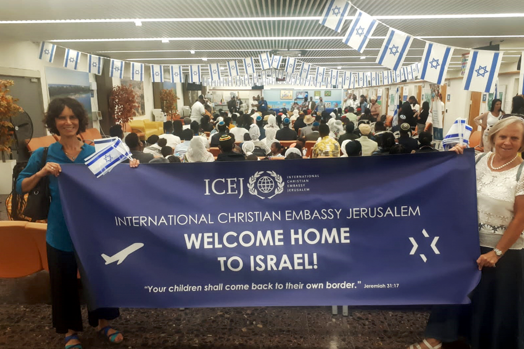 icej-sponsors-third-flight-in-resumed-airlift-of-ethiopian-jews3