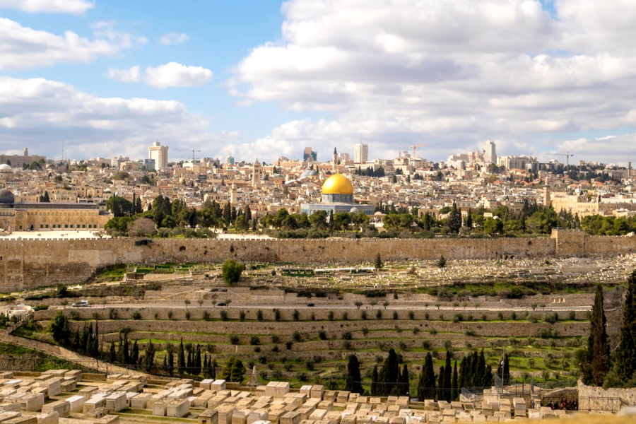 christians-from-all-nations-are-coming-back-to-jerusalem-for-first-in-person-event-since-israels-post-covid-reopening Panorama of Jerusalem, Jewish Cemetery, Israel