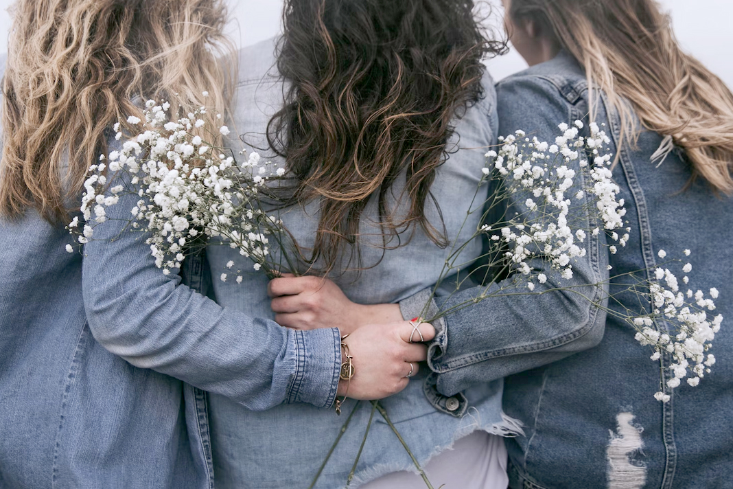 women-are-finding-biblical-purpose-in-this-explosive-move-of-god women-are-finding-biblical-purpose-in-this-explosive-move-of-god