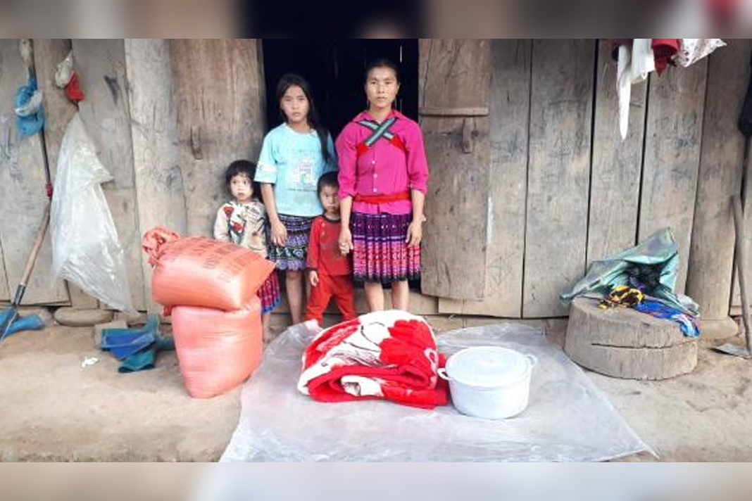 vietnamese-families-praise-god-for-sending-aid-swiftly-after-landslides vietnamese-families-praise-god-for-sending-aid-swiftly-after-landslides