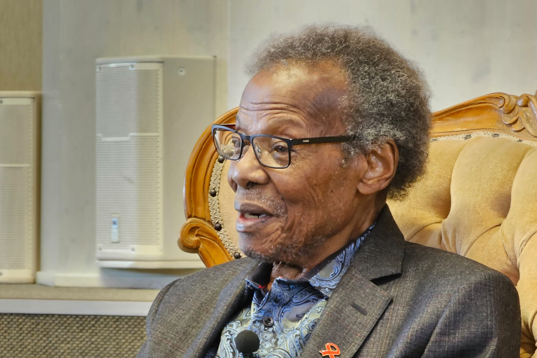 prince-buthelezi-lift-jesus-higher-at-the-kwasizabantu-conference prince-buthelezi-lift-jesus-higher-at-the-kwasizabantu-conference