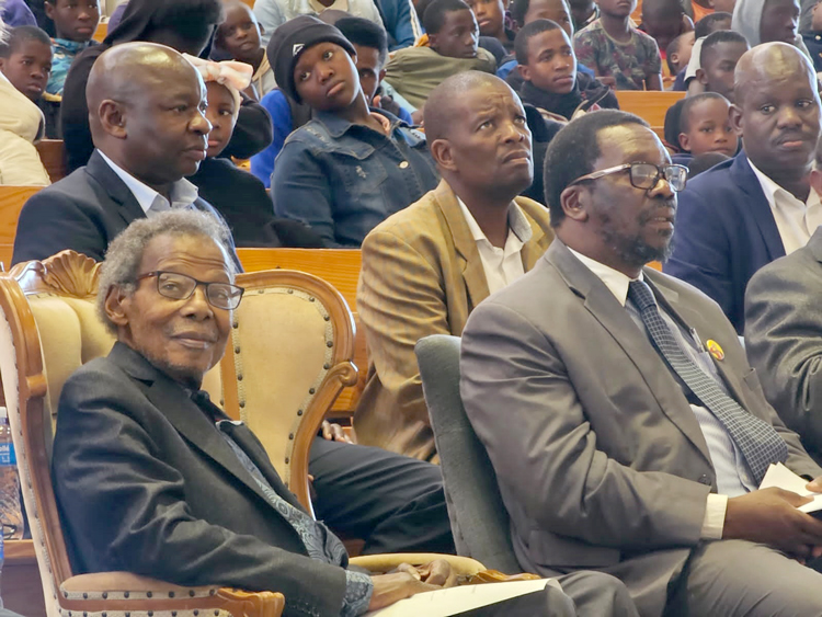 prince-buthelezi-lift-jesus-higher-at-the-kwasizabantu-conference